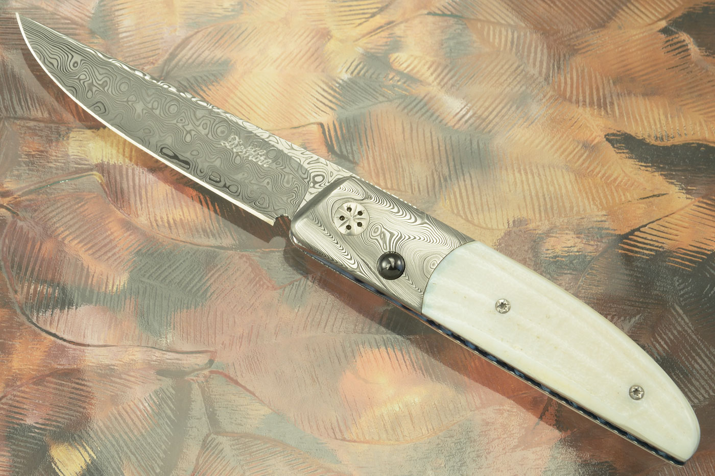 Damascus Ball Release Front Flipper with Hippo Tooth