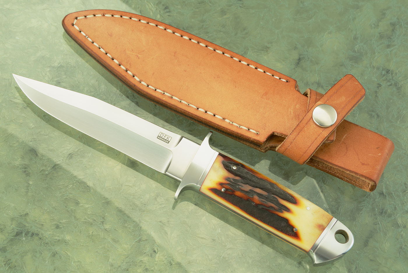 Integral Wilderness Knife with Stag