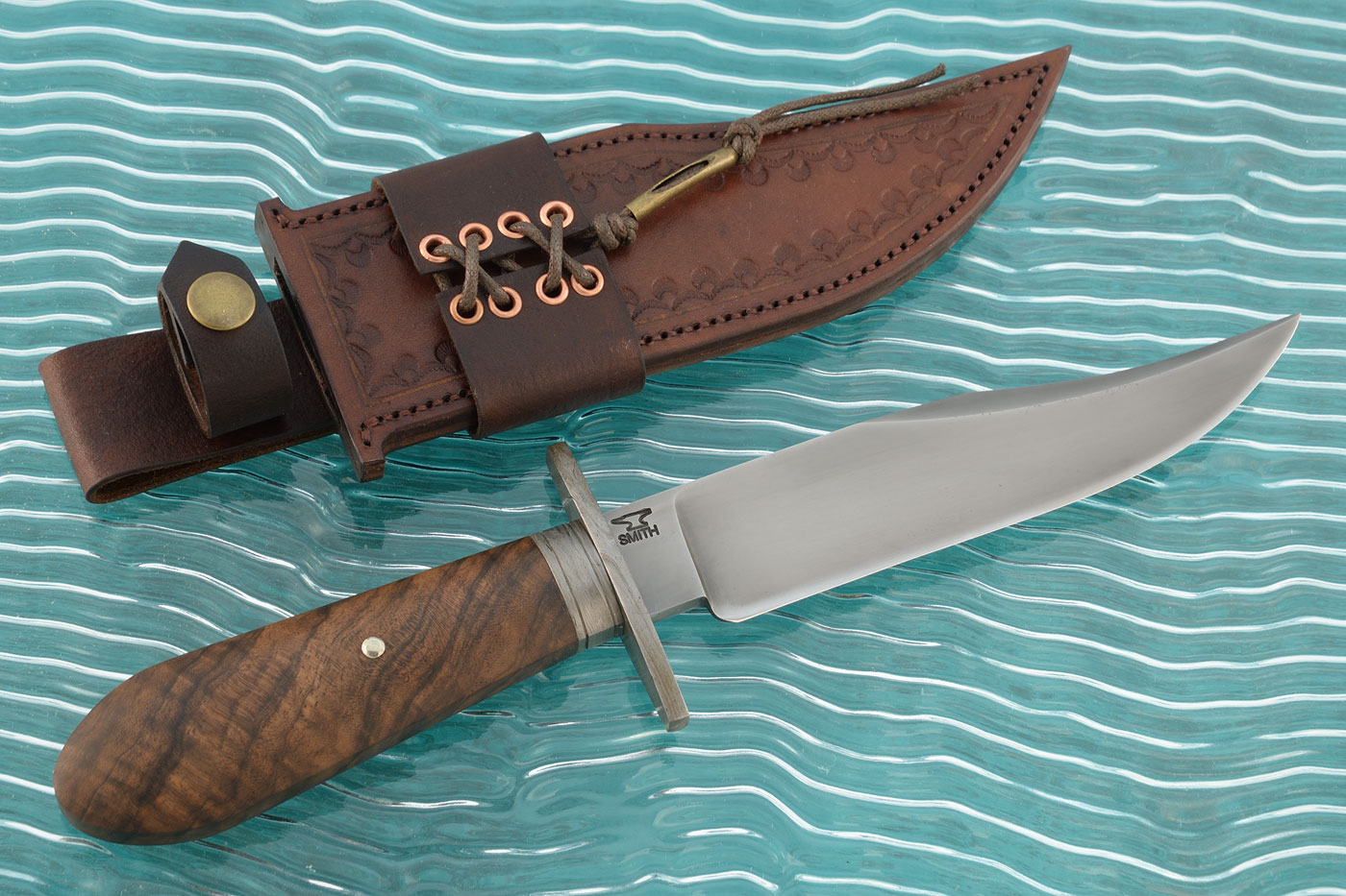 Vest Bowie with Walnut and Wrought Iron