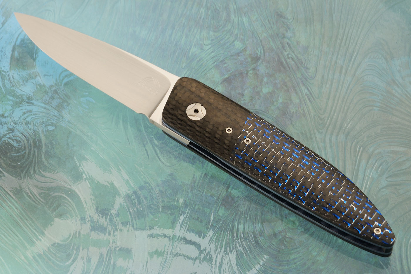 Oyster Front Flipper with Blue/Silver Carbon Fiber