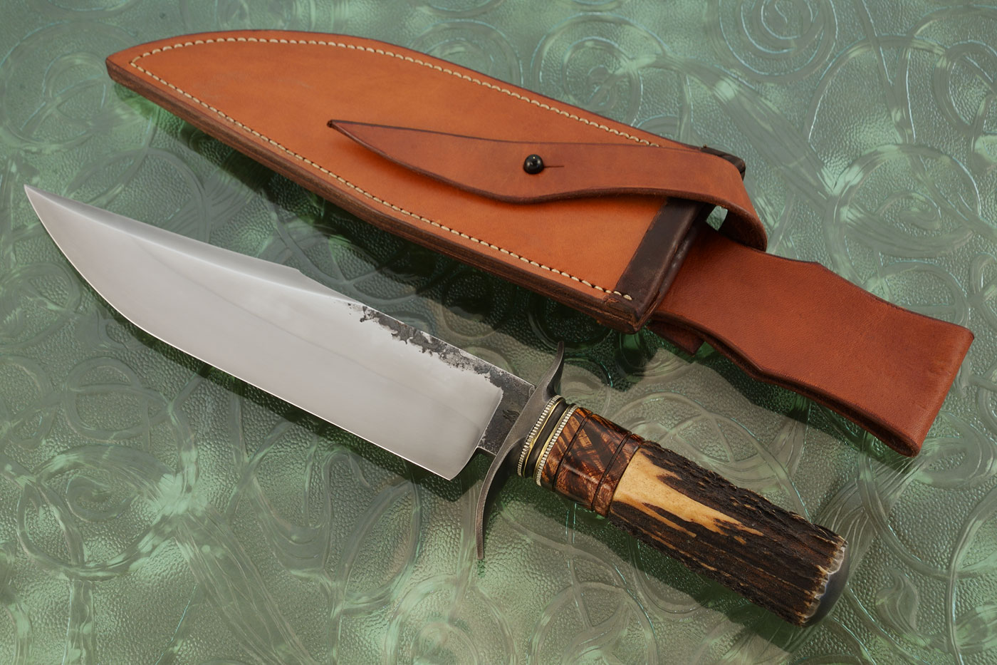 Brute de Forge Bowie with Wrought Iron and Stag