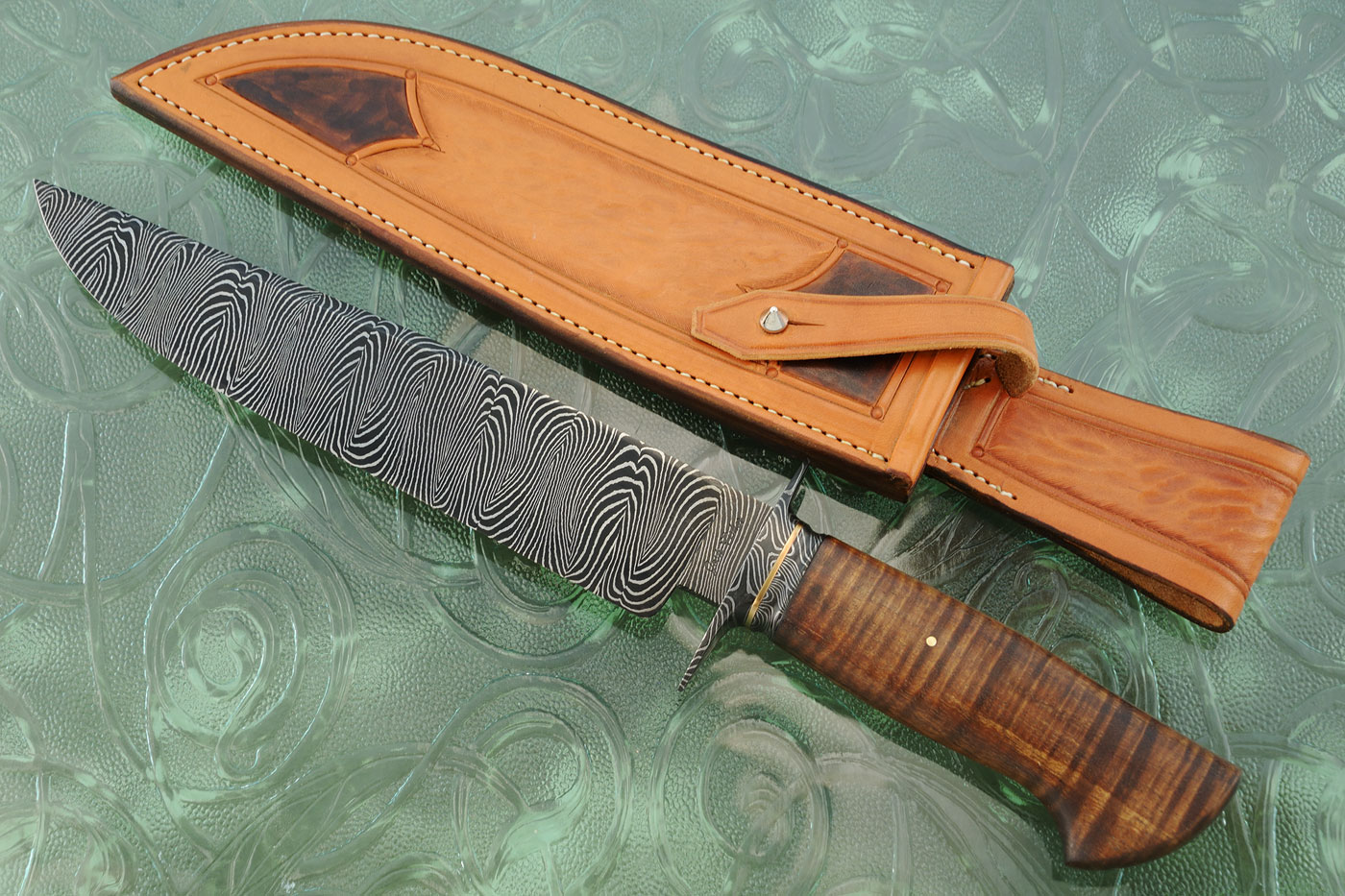 Winding Road Camp Knife with Damascus and Tasmanian Blackwood