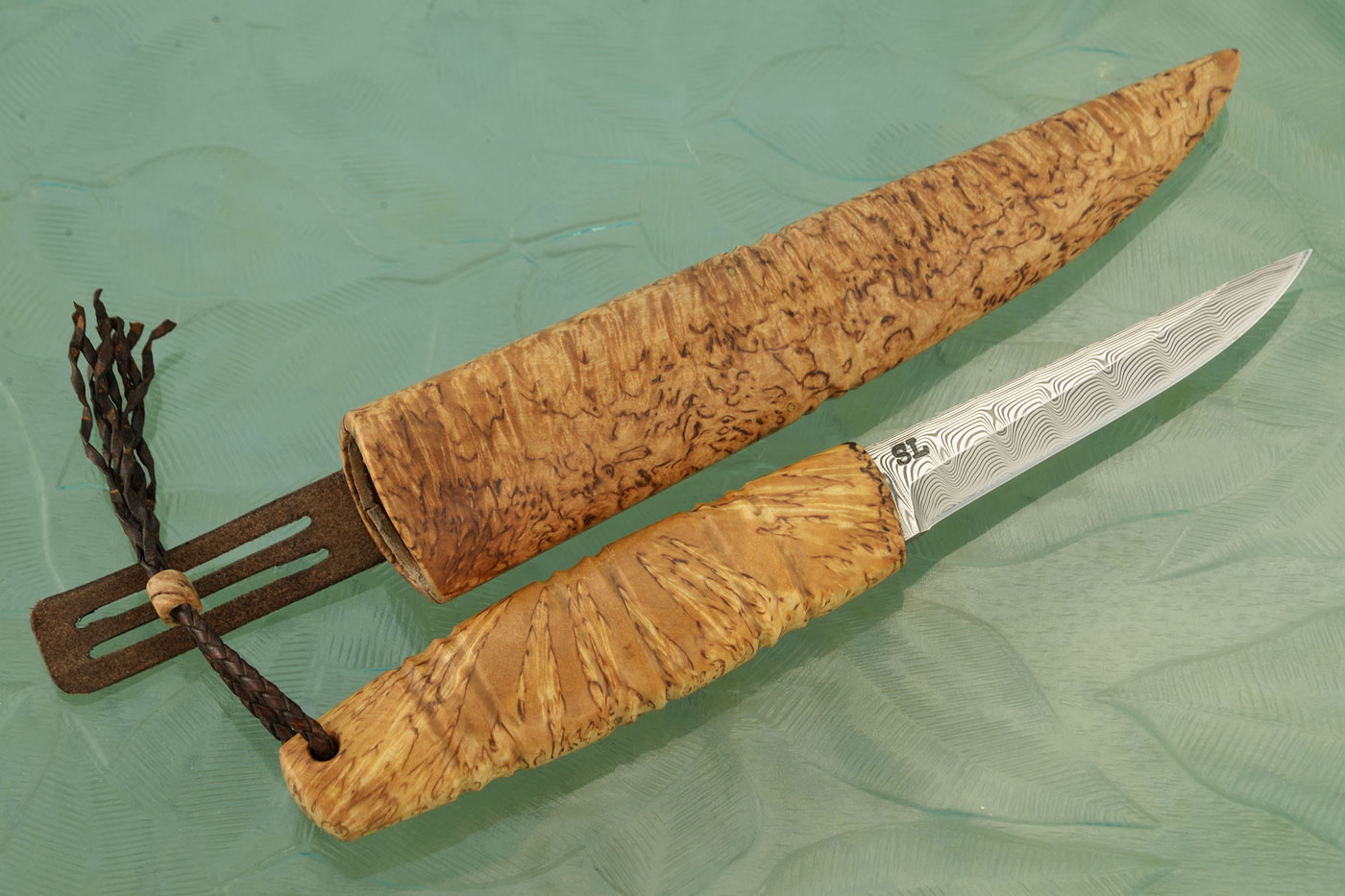 Whittler with Stainless Damascus and Grooved Birch