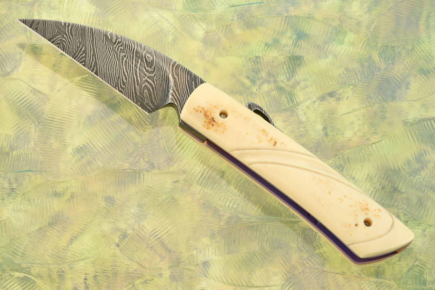 Damascus Wharnecliffe Folder with Fluted Mammoth Ivory