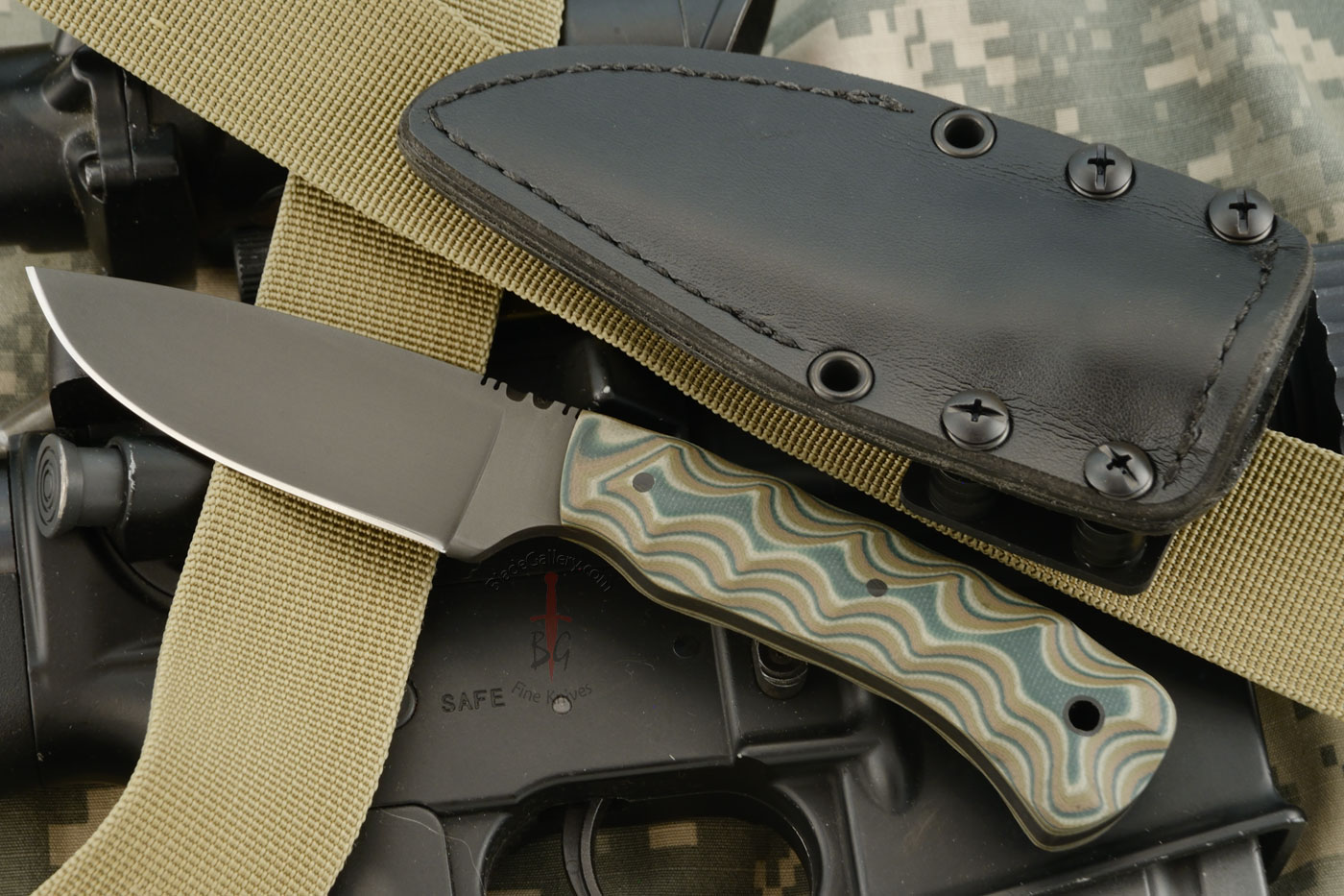 Huntsman with Sculpted Camo G10