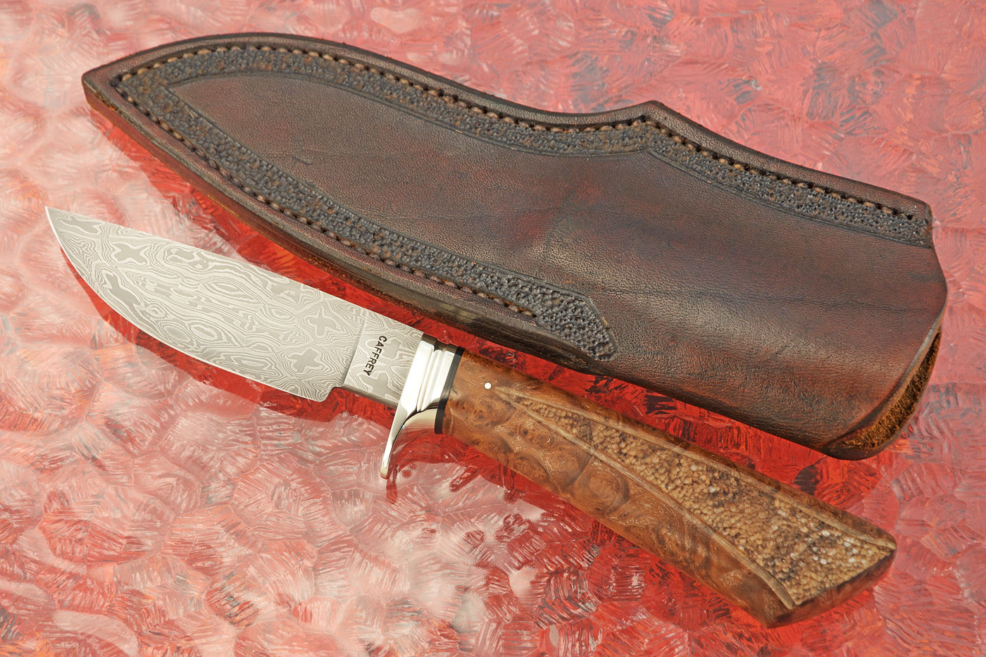 Damascus Hunter with Brown Mallee Burl