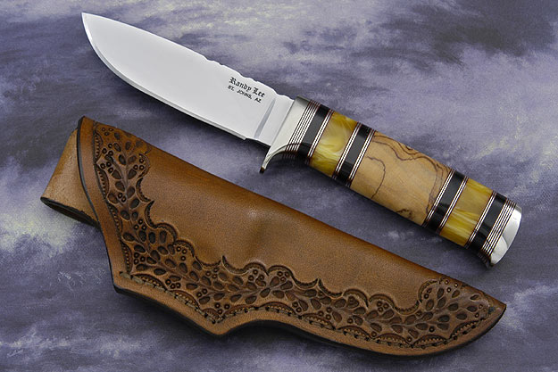 Olive Wood and Amber Hunter