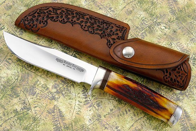 Amber Stag Trailing Point Hunter
