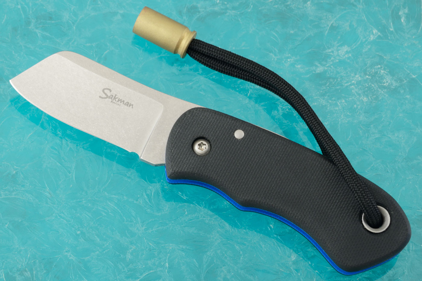 Chappy Friction Folder with Black and Blue G10
